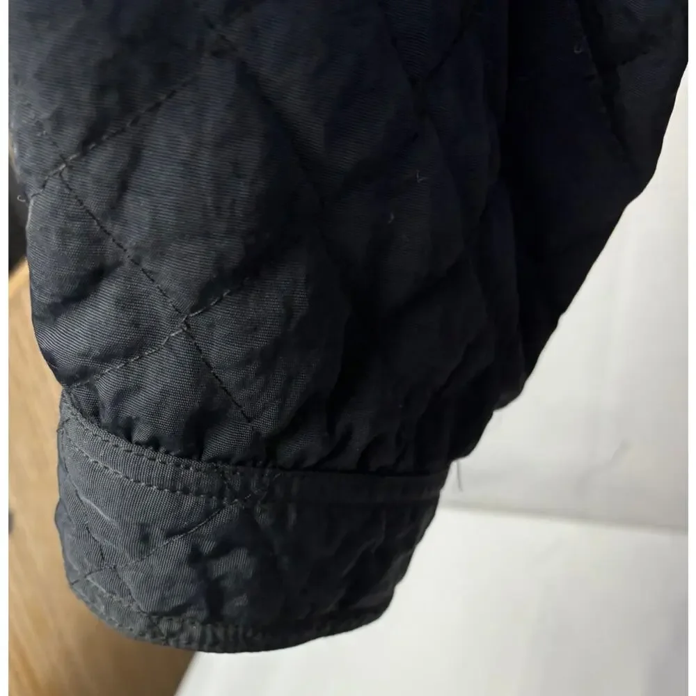 Calvin Klein Quilted Nylon Jacket – Lightweight Everyday Outerwear